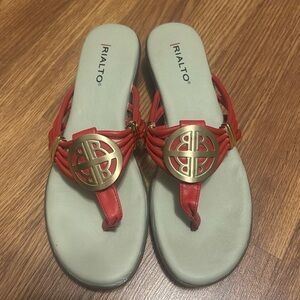 Rialto Women’s Sandel’s Never Worn Size 8.5